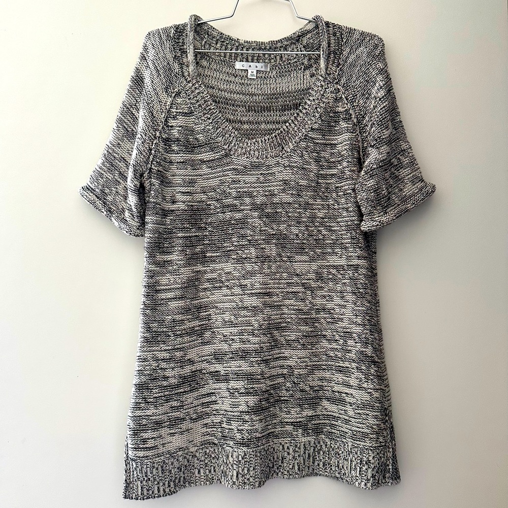 Black & White Marled Knit Short Sleeve Top